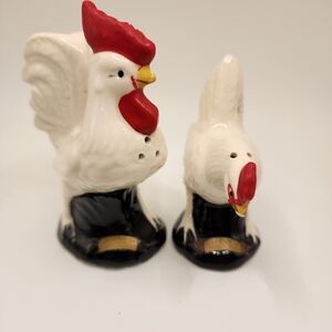 Vintage Ceramic Rooster and Hen Salt & Pepper Figurines From Lexington, KY